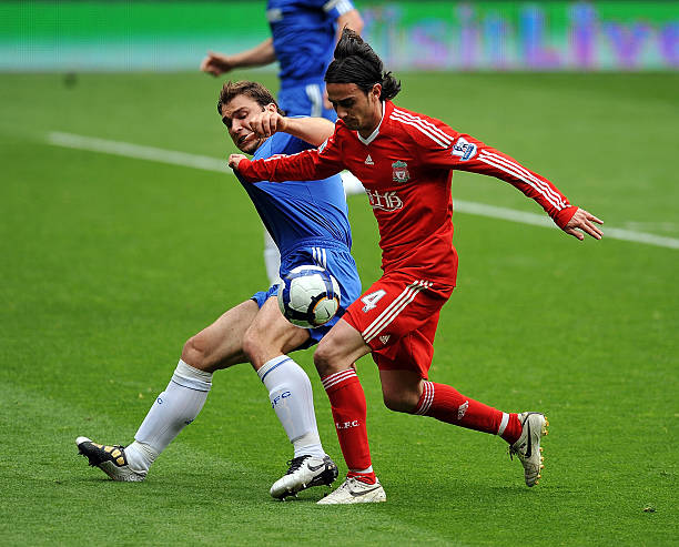 他们显得更 他们显得更